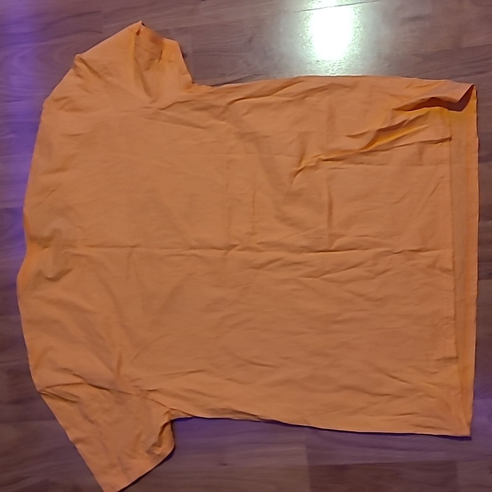 Shirt - Picture 3 of 3